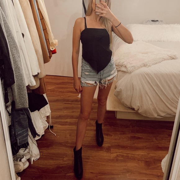 Urban Outfitters Black Crop Top - Picture 1 of 3